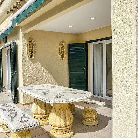 Empuries A2 Villa Empuriabrava